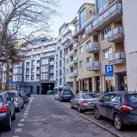 Al-dom Pod Konikiem 103 , 150m Do Morza