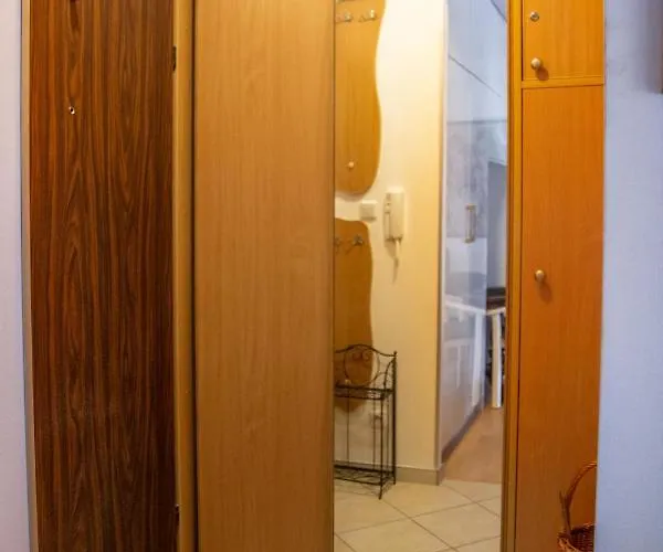 Al-dom Pod Konikiem 103 , 150m Do Morza Apartment *